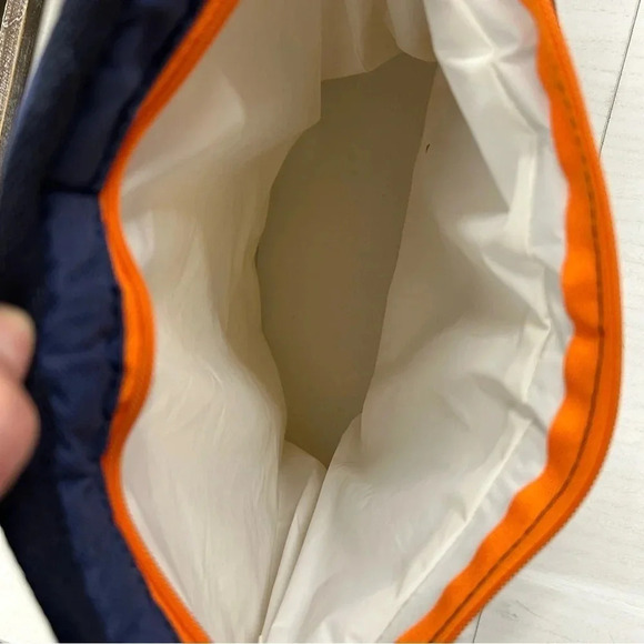 Disney Cruise Line Poly Peva Insulated Cooler Bag Navy and Cream EUC - Picture 6 of 10